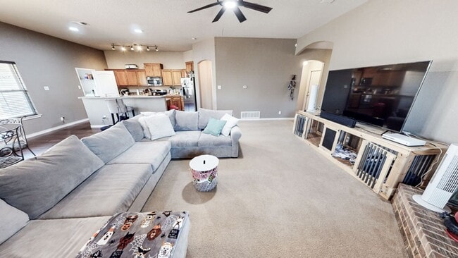 Building Photo - LIMITED-TIME MOVE-IN SPECIAL: Two Weeks Free Rent! Spacious 3 Bedroom, 2 Full Bath, with Attached...