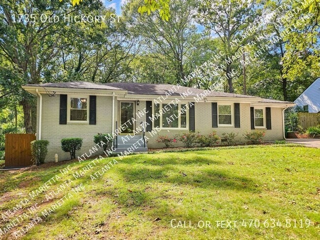 Building Photo - 1735 Old Hickory St