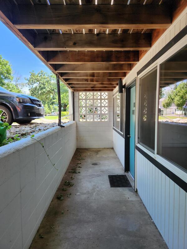 Photo - 348 W 5th St Apartment