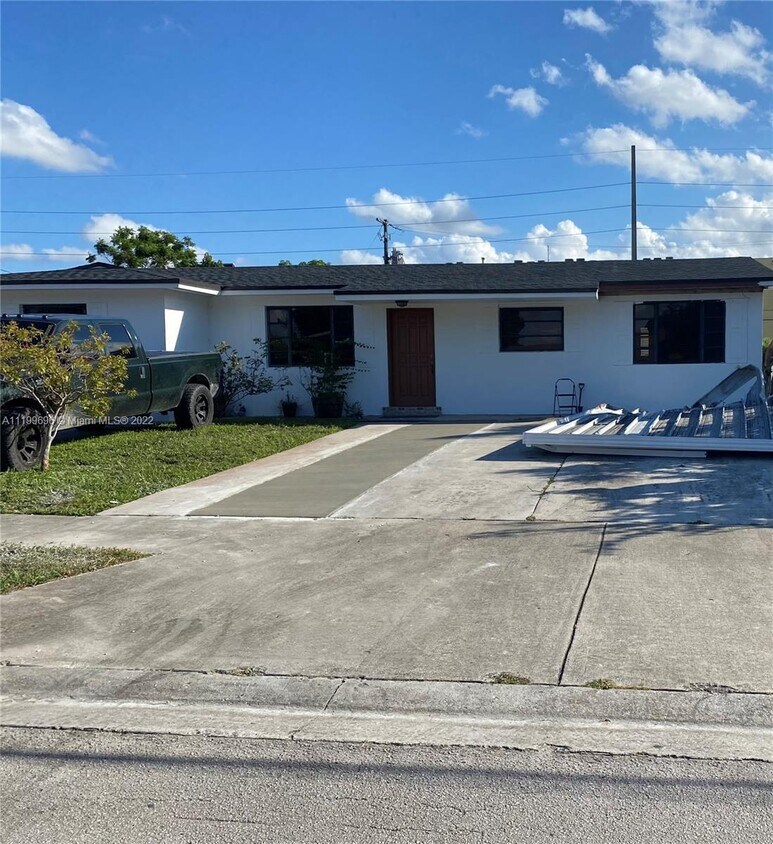 1310 W 30th St Unit 1310, Hialeah, FL 33012 Apartment for Rent in