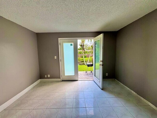 Foto del edificio - 3552 NW 114th Terrace