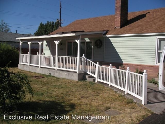 Primary Photo - 3 br, 1 bath House - 3854 Summers Lane