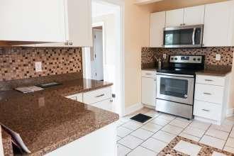 Photo - 300 N College Ave House