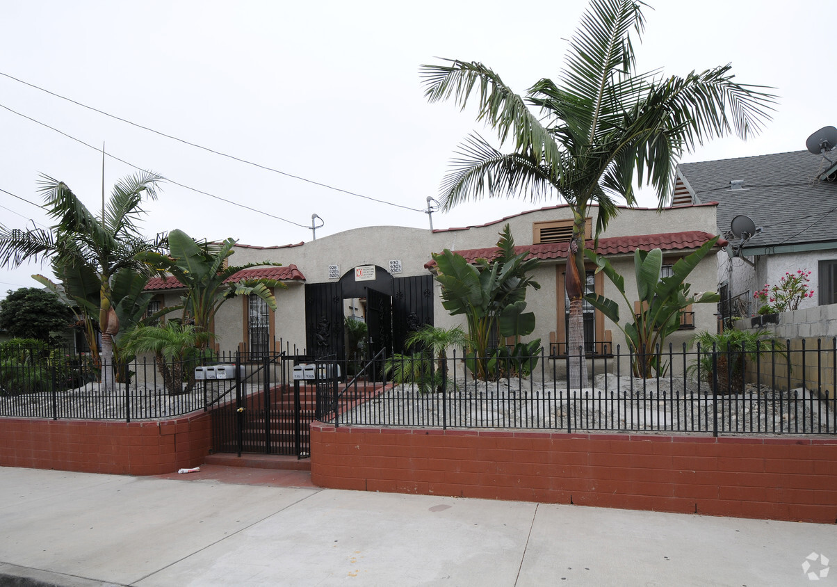 Primary Photo - 928 S Breed St
