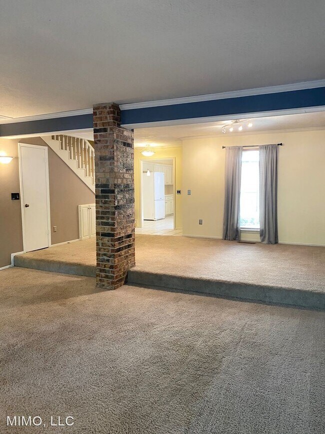 Building Photo - 2 br, 2.5 bath House - 1614 Windhill Avenue