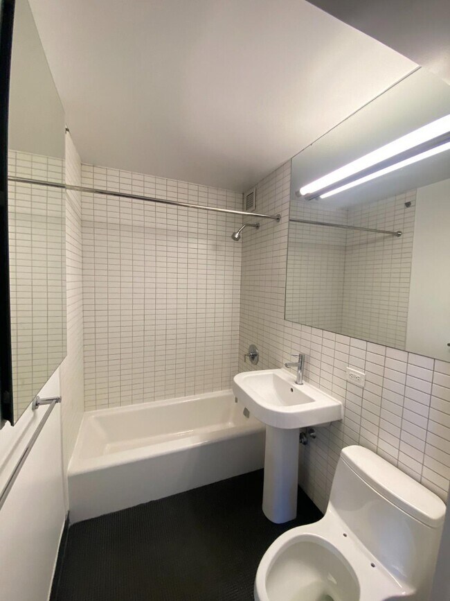 Foto del edificio - 222 E 39th St