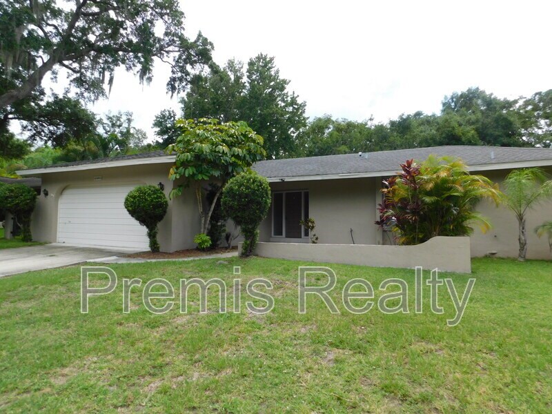Photo - 1840 Oak Forest Dr. W