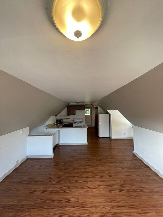 Foto del edificio - 431 Forest Ave