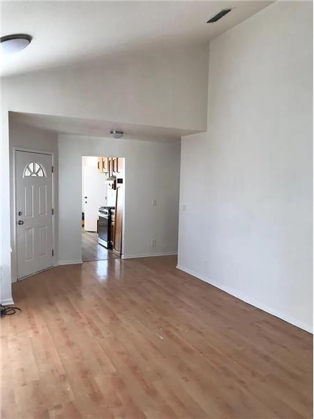 Building Photo - 8539 Hermitage Way