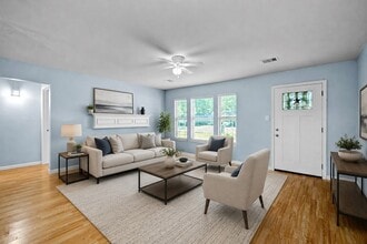Building Photo - 8921 Oak Knoll Ln
