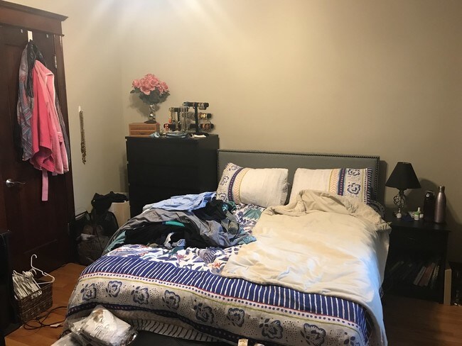 Foto del edificio - 2107 W North Ave