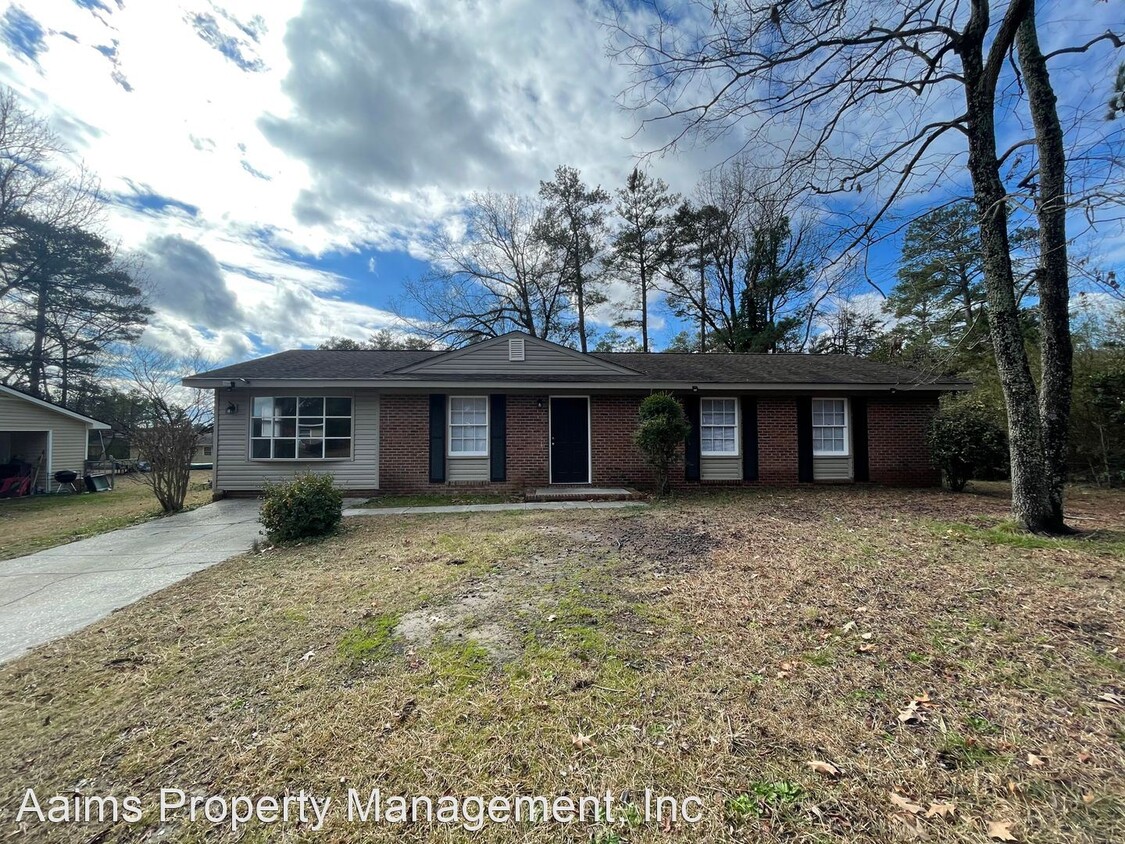 Foto principal - 3 br, 2 bath House - 206 Treadway Court