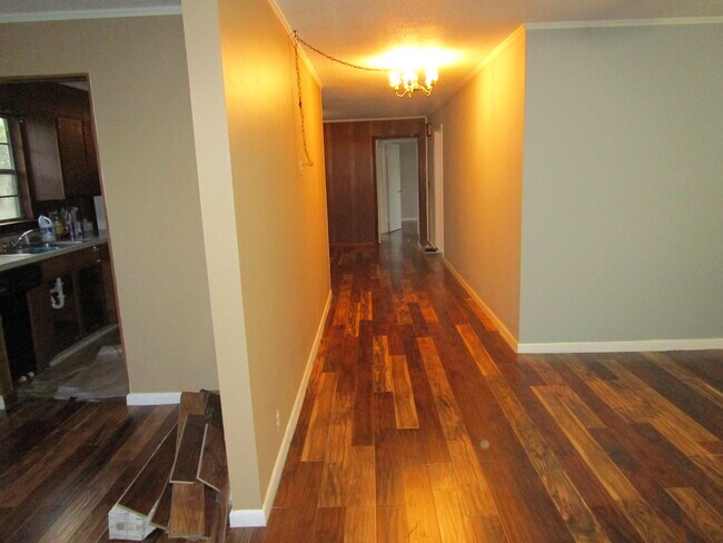 Foto del edificio - 1888 Thrasher Pike