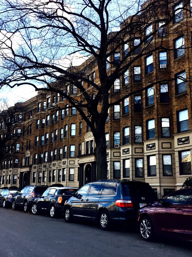 Foto del edificio - 1148 Commonwealth Ave