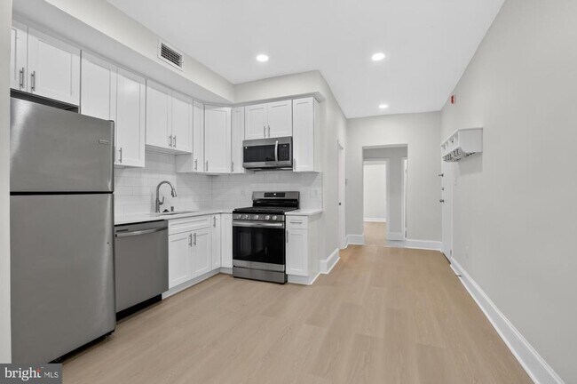 Foto del edificio - 630 N 2nd St