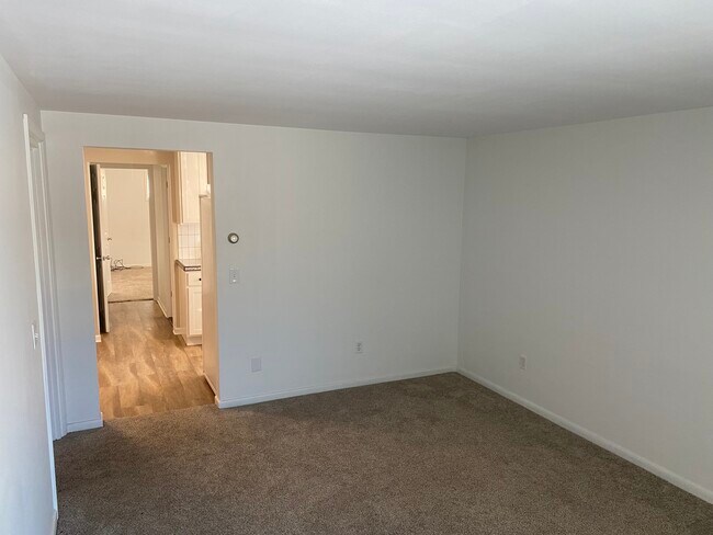 living room - 1199 Center Rd