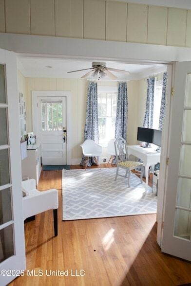 Building Photo - 926 Carlisle St