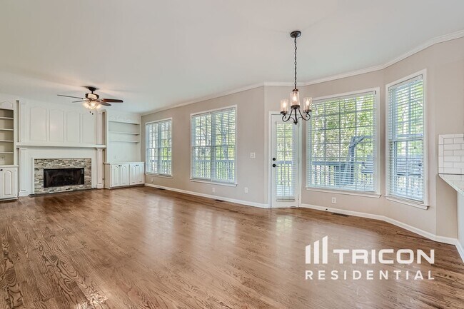 Foto del edificio - 5005 Wiltshire Ln