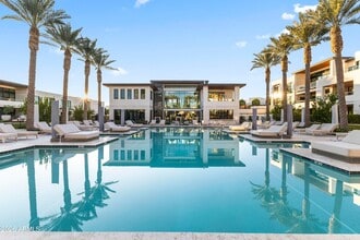 Building Photo - 6587 N Palmeraie Blvd