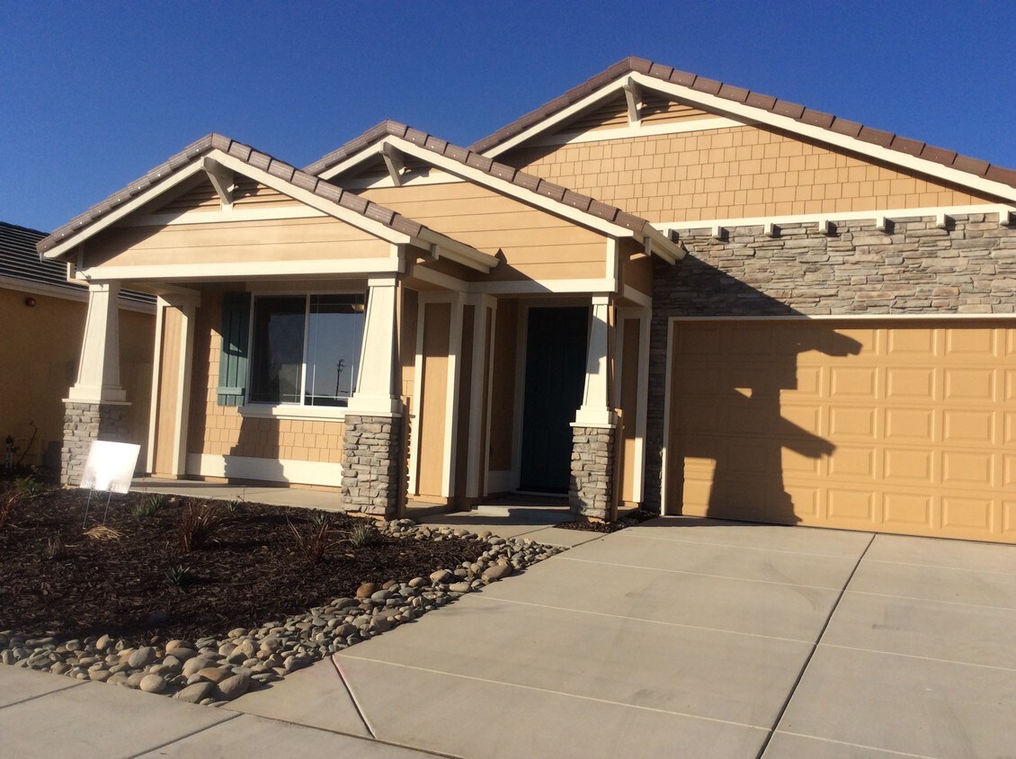 Foto principal - 4157 Sierra St