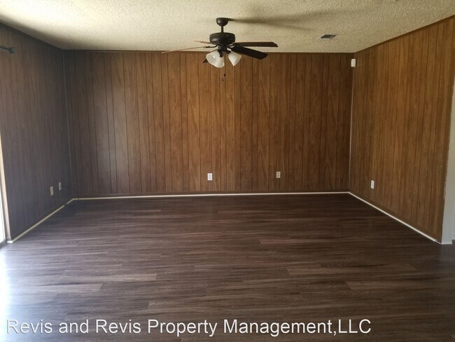 Building Photo - 3 br, 2 bath House - 1710 KANGAROO AVE