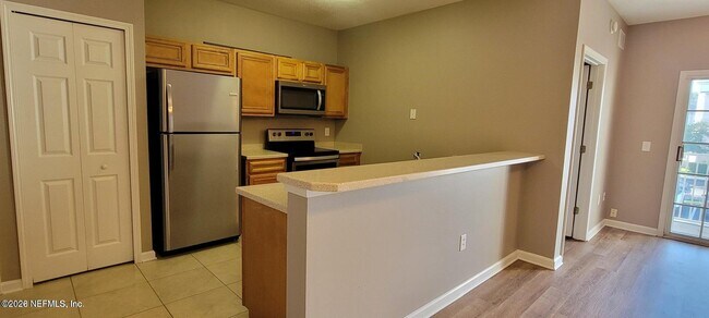 Foto del edificio - 8227 Lobster Bay Ct