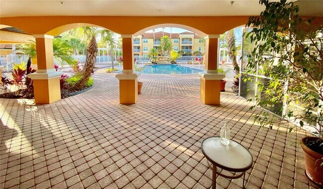 Foto del edificio - 5463 Vineland Rd