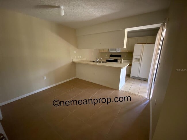 Foto del edificio - 2949 Poplar Ave