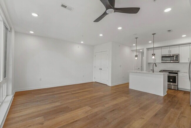 Building Photo - 4516 Osage Ave