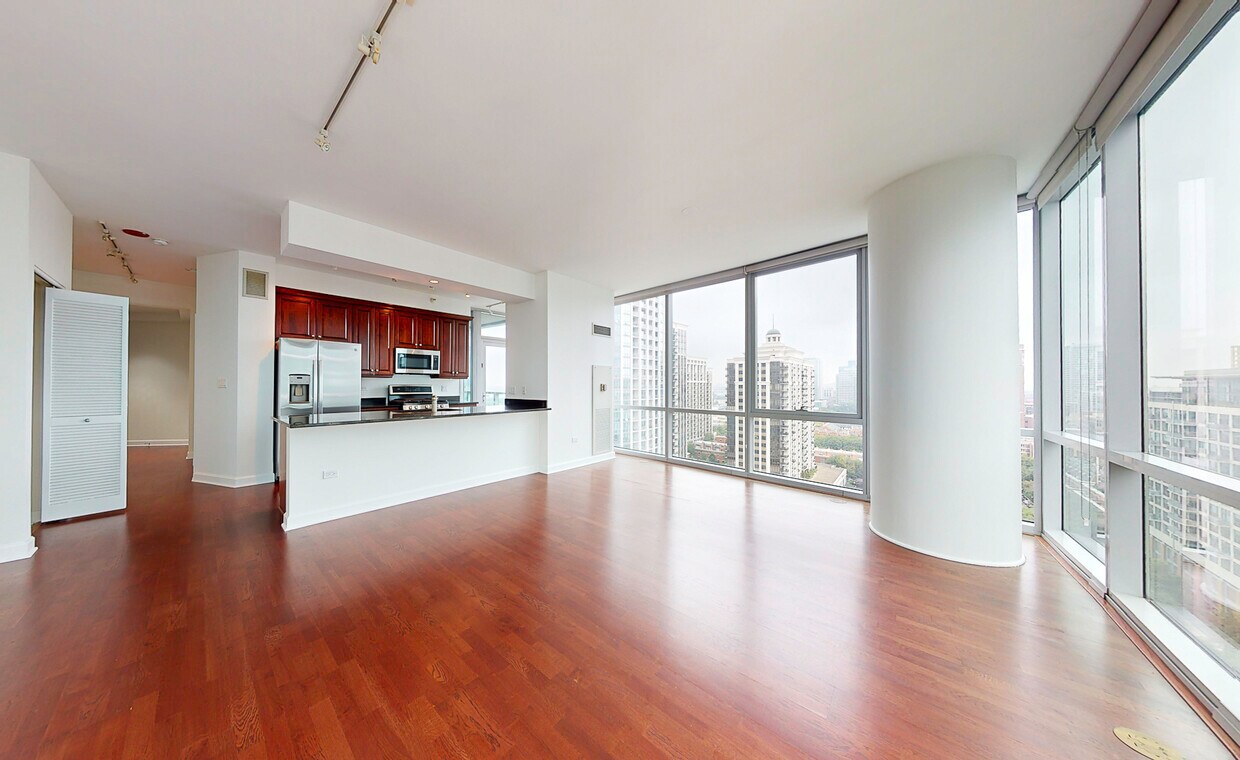 Foto principal - 1201 S Prairie Ave