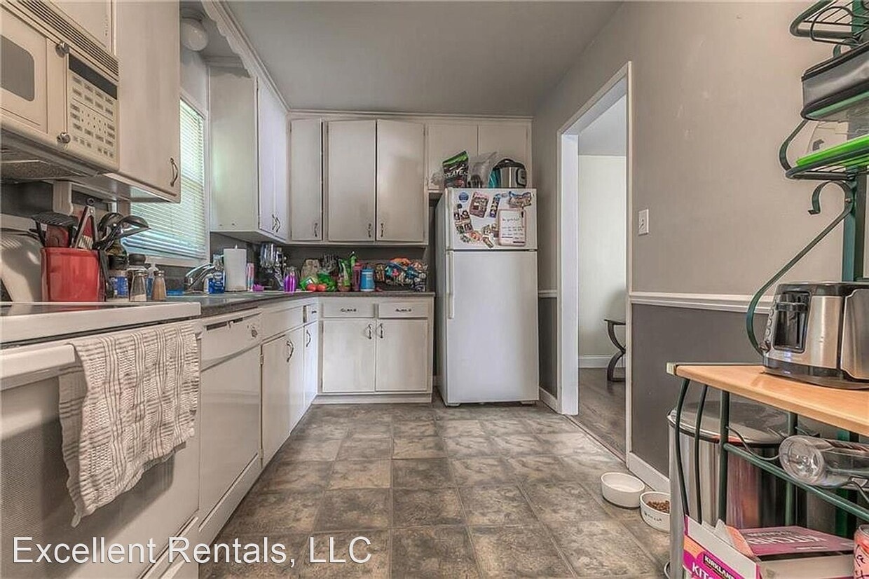 Building Photo - 2 br, 1 bath House - 8415 Grandview Ln