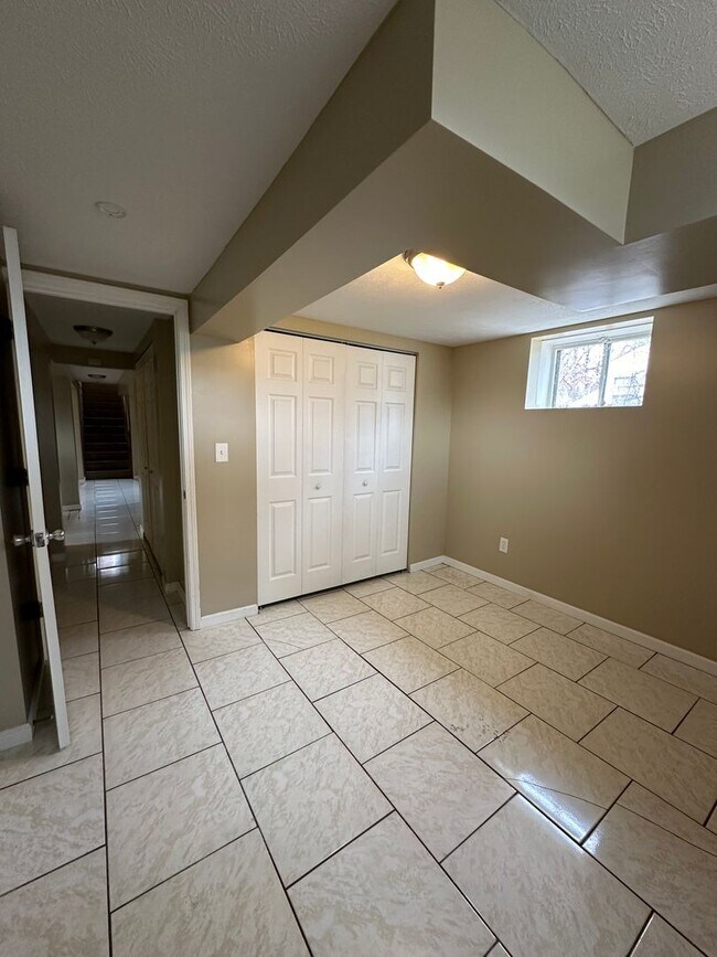 Foto del edificio - 4Bed 2Bath-6 Month Lease Option!
