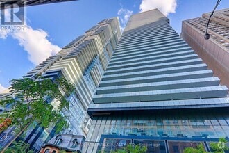 Building Photo - 15-1415 Grenville St
