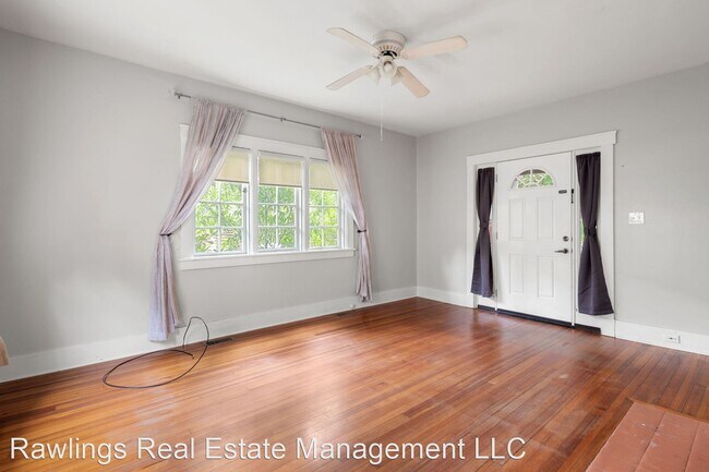Building Photo - 3 br, 2 bath House - 70 Furman Avenue