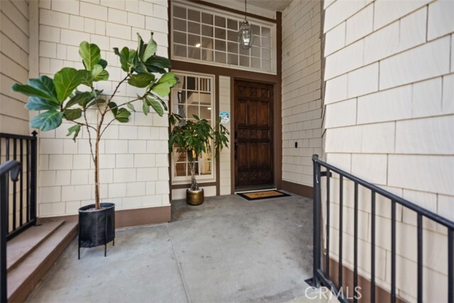 Building Photo - 28142 Ambar
