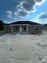 Building Photo - 1653 Bell Ave