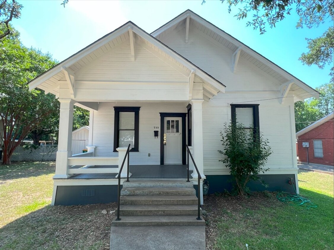 Foto principal - UPDATED 2 BEDROOM CENTRAL BELTON NEAR UMHB