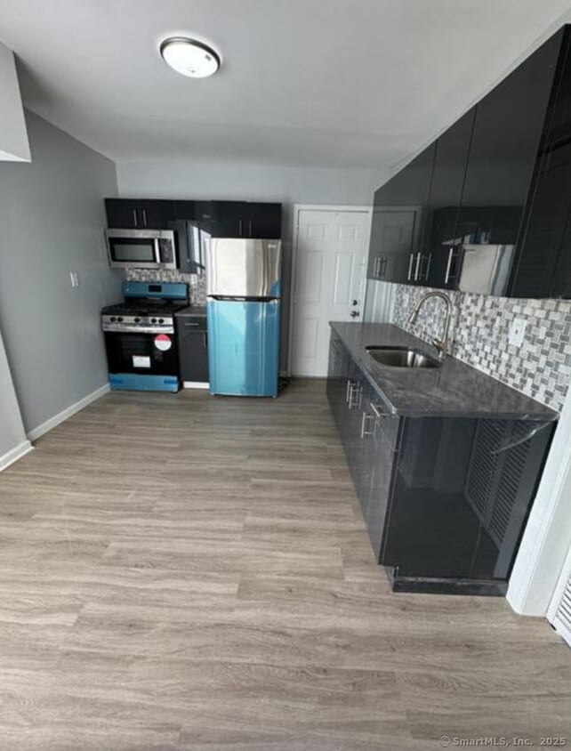 Foto principal - 455 E Main St