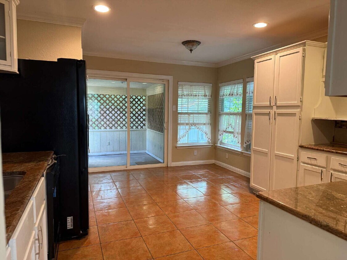 Foto principal - 5934 Valley Wood