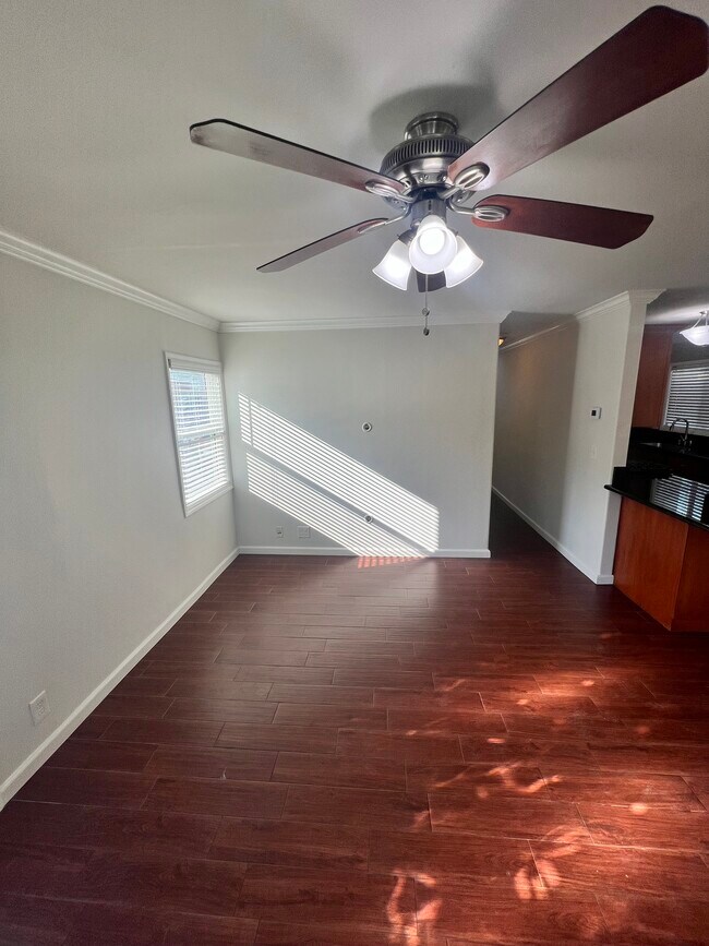 Foto del edificio - 5107 W 129th St