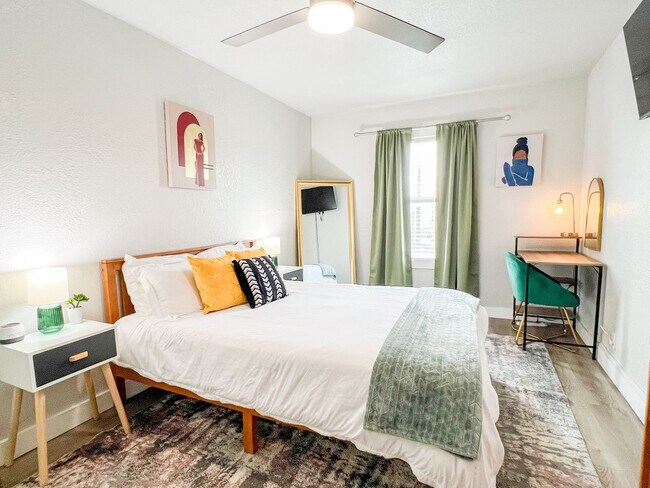 Foto del edificio - 1116 Morgan Ave