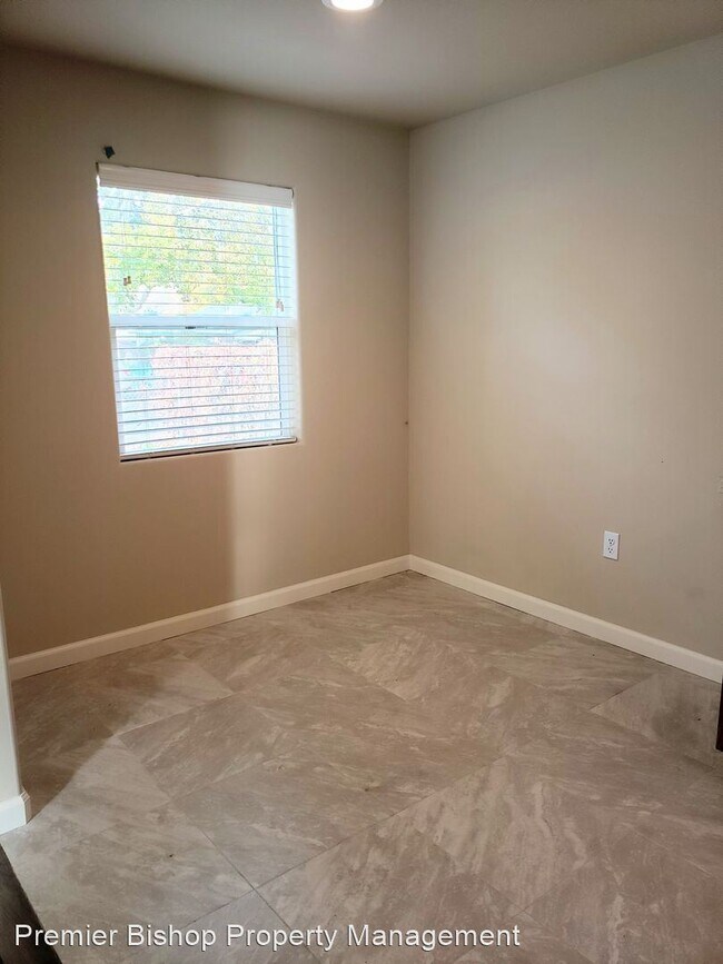 Foto del edificio - 2 br, 2 bath House - 520 Cornell