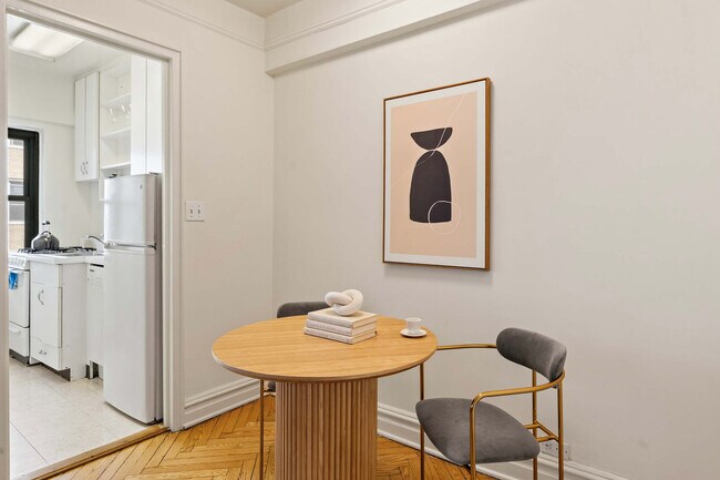 Foto del edificio - 15-17 East 36th Street-SI ID1055230P