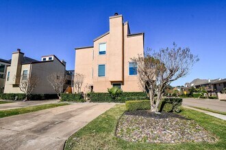 Building Photo - 6000 Inwood Dr