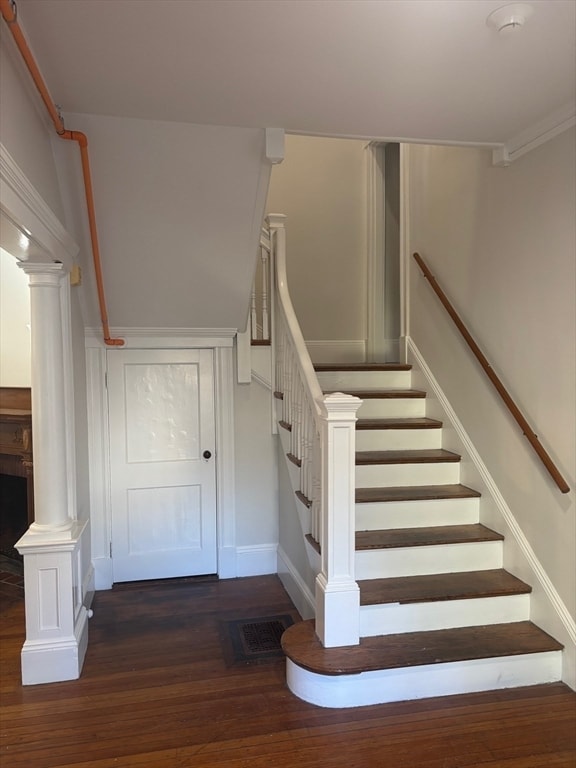 Building Photo - 44 Essex St