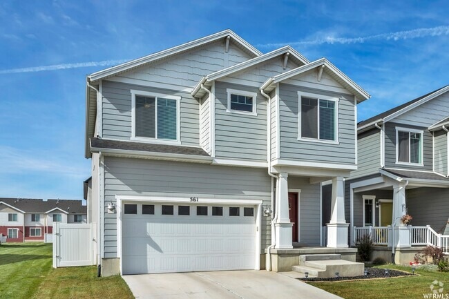Building Photo - 561 S Ravenwood Ln