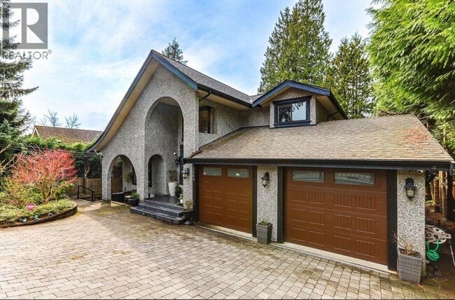 Building Photo - 3263 Norwood Ave