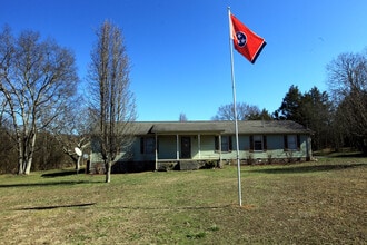 Building Photo - 134 Church Cross Rd