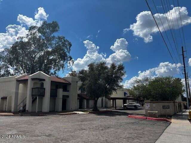 Primary Photo - 2201 W Union Hills Dr