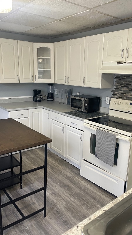 Foto principal - 741 N Montello St